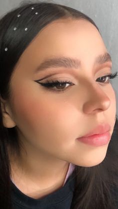 Mekap Mata, Rhinestone Makeup, Prom Eye Makeup, Graphic Eyeliner, Smink Inspiration, Eye Makeup Pictures, Makijaż Smokey Eye, Eye Makeup Designs, Dope Makeup