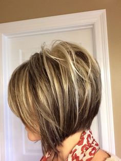 Stacked Bobs With Bangs, Asymmetrical Bob Haircuts Round Faces, Short Balayage, Gray Hairstyles, Angled Bob Hairstyles