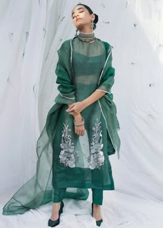 Organza Kurta, Organza Suits, Summer Energy, Luxury Pret, Ocean Green, Sana Safinaz