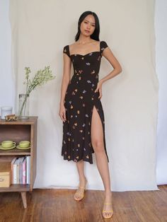 Printed Beach Dresses, Vintage Midi Dresses, Elegant Midi Dresses, Vestidos Vintage, Sweetheart Neck, Looks Vintage, Floral Midi Dress, Beach Dress