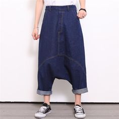 Baggy High-waisted Bottoms With Belt Loops, Streetwear Hip-length Bottoms With Pockets, High Waist Baggy Bottoms With Hip Pockets, Hip-length Streetwear Bottoms With Pockets, Baggy Full-length Bottoms With Hip Pockets, Baggy Straight Leg Bottoms With Hip Pockets, Baggy High-waist Pants With Hip Pockets, Baggy Harem Pants With Hip Pockets, Wide-leg Cotton Harem Pants With Belt Loops