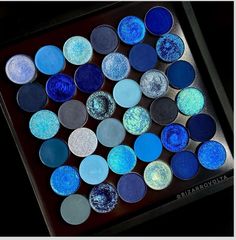 Dark Blue Eyeshadow Palette, Blue Makeup Palette, Blue Eyeshadow Palette, Makeup Wishlist, Gothic Makeup