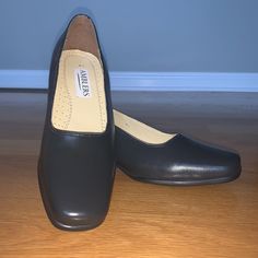 Amblers Walford Womens /Ladies Leather Court Formal Shoes /Slip-Ons. Navy Shoes. Uk Size 4.5 These Are Brand New Without The Box. No Wear On Them At All.Condition Is Nwob. Only Includes What Is Pictured. Please Ask Any And All Questions You May Have Before Buying. Thank You For Looking!! Slip-on Closed Toe Court Shoes For Work, Slip-on Court Shoes For Work, Classic Closed Toe Slip-ons Medium Width, Classic Closed Toe Slip-ons, Medium Width Slip-on Heels For Office, Slip-on Court Shoes With Padded Heel For Work, Padded Heel Slip-on Court Shoes For Work, Slip-on Court Shoes With Removable Insole For Work, Slip-on Court Shoes For Work With Branded Insole