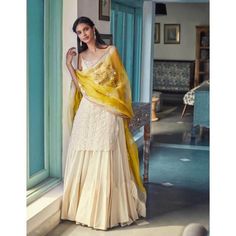 Sharara Designs, Haldi Outfits, Eid Dress, Nikkah Dress, Traditional Indian Dress, Casual Indian Fashion, Salwar Kamiz, Indian Gowns Dresses