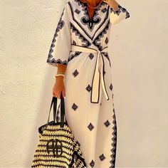 V-Neck / Casual / Dress / Half Sleeve / Black & Beige / Cream / L Dirndl Outfit, Bandeau Tops, Belted Midi Dress, Mini Robes, Vacation Wear, Ethnic Print, Linen Style, Aaliyah, Bohemian Dress