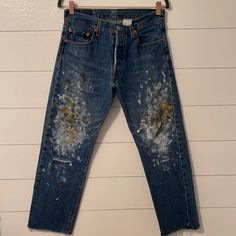 Levi's 501 Denim Jeans Paint Splatter Raw Hem Waist Measurements 14.5”, Inseam 27”, Very Beautiful Splatter Not Too Overboard. Jean Vintage, Vintage Levis 501, Levi's 501, Levis 501, Paint Splatter, Levi's Jeans, Vintage Levis, Jeans Denim, Levi's