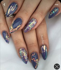 Iridescent Nail Designs, Iridescent Nails, Dipped Nails, Gel Nail Designs, Unique Nails, Funky Nails, Chic Nails, Creative Nails