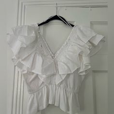 Never Worn! Perfect For End Of Summer Elegant Ruffled Tops For Vacation, Zara Ruffled Blouse For Brunch, Elegant Vacation Blouse With Ruffles, Elegant Ruffled Blouse For Vacation, Zara Ruffled Tops For Brunch, Zara Ruffled Tops For Vacation, Zara Ruffle Top, Zara White, End Of Summer