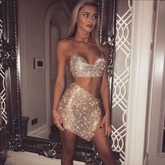 Crystal Diamonds Silver Two Piece Set! Brand New! Size Small. Never Worn. Tube Top And Skirt, Streetwear Girl, Golden Dress, Club Party Dresses, Foto Poses, Two Piece Dress, Club Dresses, Piece Dress, Birthday Outfit