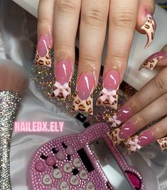 Chunky Nails, Cutesy Nails, Toru Hagakure, Pink Black Nails, Nails 23, Nail Piercing, Hard Nails, Long Nail Designs