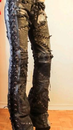 Punk Clothes Men, Diy Goth Clothes, Zombie Apocalypse Outfit, Industrial Clothing, Fashion Top Outfits, Estilo Punk, Punk Outfits