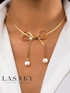 Lasaky - Sophisticated Bowknot Pendant Necklace with Imitation Pearls Collarbone Necklace, Bow Choker, Chic Necklace, Bow Necklace, Knot Design, Bow Knot, Pearl Pendant Necklace, Gold Details, Pearl Pendant