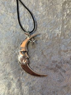 Moon Face Jewelry, Statement Pendant Necklace, Big Pendant Necklace, Moon Jewellery, Moon Accessories, Rose Quartz Bracelet Beads, Carnelian Bracelet, Moon Face