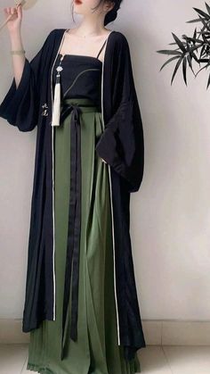 Japanese Outfits Traditional, Chinese Fancy Dress, Traditional Asian Dress, Chinese Style Dress, Mode Kimono, Dna Test, Asian Outfits, Japanese Outfits, Traditional Fashion