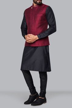 Note : This product does not include the kid's wear. If in case you want to order for kid please request through conversation or custom order. Set of 3 kurta pajama with Modi Jacket/ Nehru Jacket / Waist Coat. These Men's Kurta shirts can be customized as per your requirement and your measurement. Item details Handmade item Made to order Materials Top color: Black chanderi silk Bottom color: Black Jacket color:Solid Mahroon Jacket Art Dupian, Raw silk,Imported Fabric, Art Dupion silk Jacket Bott Festive Transitional Kurta With Stand Collar, Winter Nehru Jacket With Zari Work, Traditional Drape Nehru Jacket For Winter, Winter Festive Nehru Jacket With Dabka, Festive Winter Nehru Jacket With Dabka Detailing, Festive Winter Nehru Jacket With Dabka, Bollywood Style Nehru Jacket With Traditional Drape For Winter, Designer Traditional Draped Nehru Jacket For Winter, Long Sleeve Nehru Jacket With Pallu For Winter