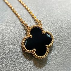 This elegant CLOVER PENDANT ONYX NECKLACE features a beautiful clover-shaped pendant made from high-quality onyx. The unique design and quality materials make it the perfect accessory for any outfit, adding a touch of sophistication and charm. Its timeless appeal and versatility make it a must-have addition to your jewelry collection. ADDITIONAL INFORMATION Color: Pink Gold, Gold Stone: Onyx Ref. H121312 Material:- 925 Sterling Silver - 18k Gold Plated- 18k Real Gold ( contact us via instagram) Trinity Bracelet, Clover Pendant, Detailed Jewelry, Onyx Necklace, Gold Stone, Onyx Stone, Love Bracelets, Love Necklace, Gold Gold