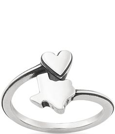 From James Avery&#x2C; this ring features: A Heart as Big as Texas Ring With a heart resting on top of the shape of the Lone Star State&#x2C; this sterling silver wrap-around ring from James Avery is great for those who keep Texas close to their heart.Sterling silverAvailable in whole and half sizes 4-10Approx. 0.5" wideMade in USA. James Avery Texas Ring, Dnd Jewelry, James Avery Bracelet, Pink Heart Rings, Pandora Bracelet Charms Ideas, James Avery Rings, James Avery Jewelry, Sterling Silver Jewelry Rings, Lone Star State