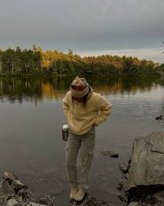 Jodi Robicheau (@jodirobicheau) • Instagram photos and videos Womens Outdoorsy Fashion, Granola Cottage Core Aesthetic, Clean Granola Girl Aesthetic, Desert Winter Outfit, Winter Outfits Mountain, Crunchy Vibes, Cabincore Aesthetic Outfits, Crunchy Granola Aesthetic, Outdoor Aesthetic Outfits