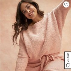 This Great Eloquii Sweater Is A Perfect Addition To Your Wardrobe! Features: - Pale Pastel Spring Pink Color - Super-Soft Chenille - Off-The-Shoulder Crop Sweater - Oversized Fit - Dolman Sleeve (Sometimes Called Batwing Sleeves) 100% Polyester Machine Wash Cold Lay Flat To Dry Approximate Measurements (Flat Lay): Armpit To Armpit: 43" Length: 30" Plus Size Lounge Wear Outfit, Lounge Wear Plus Size, Lounge Sweater, Casual Outfit Inspiration, Wrap Crop Tops, Curvy Model, Plus Size Designers, Summer Crop Tops, Trendy Plus Size