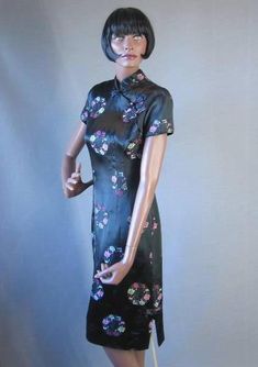 Dresses 40s, Qipao Cheongsam, Qipao Dress, Cheongsam Dress, 1940s Fashion, Asian Style