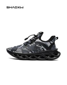 Military Sneakers Techwear Shoes, Street Goth, Techwear Streetwear, Techwear Outfits, Goth Shoes, Streetwear Shoes, Futuristic Style, Black Cargo Pants, Military Gear