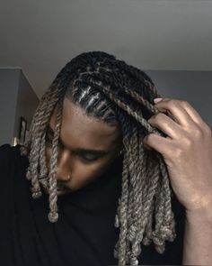 Grey Locs Men, Men’s Locs With Fade, Inner Lock Dreads, Dread Ideas Men, Mens Loc Colors, Silver Locs Men, Bleached Locs Men, White Locs Men, Color Locs Men