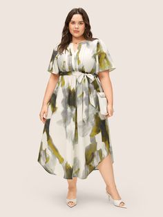 Shop Colorblock Notched Pleated Belted Curved Hem Dress now and redefine your style with confidence at BloomChic. Tailored for mid and plus-size women. This trendy Dress, sizes 10-30. You can never go wrong with BloomChic Dresses. Season:Spring;Color:Sage;Neckline:Notched collar;Sleeve Type:Regular Sleeve;Pattern Type:Colorblock, Graphic;Details:Pocket, Elastic Waist, Pleated, Printed, Belted;Pocket:It is perfectly sized to carry a phone.;Belt:Belt Western Kurtis, Red Carpet Outfits, Trendy Dress, Elegant Casual, Sleeve Pattern, Indo Western, Glam Dresses, Daily Dress, Hem Dress