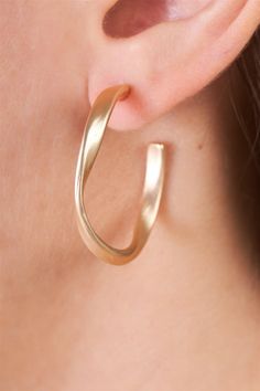 Matte Gold Twisted Circular Earrings /3 Pairs Elegant Single Open Circle Earring, Modern Gold Open Circle Earrings, Modern Twist Round Metal Earrings, Modern Twist Single Round Earring, Chic Rose Gold Round Hoop Earrings, Trendy Round Brass Earrings, Gold Round Wrap Earrings, Elegant Open Circle Earrings With Ear Wire, Modern Gold Round Wrap Earrings