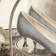 Lasaky - Versatile Bridal Shoes: The Elegant and Stylish HeXiu High-Heeled Wedding Shoes for the Fashion-Forward Bride Silver Open Toe Wedding Shoes For Banquet, Silver Round Toe Wedding Shoes For Spring, Silver Wedding Shoes With Padded Heel And Round Toe, Silver Round Toe Wedding Shoes For Party, Silver Heels With Round Toe For Banquet, Silver Closed Toe Heels For Banquet, Silver Pointed Toe Heels For Banquets, Silver Closed Toe Wedding Shoes For Spring, Spring Wedding Silver Closed Toe Shoes