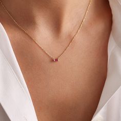 This elegant and personalized necklace is the perfect way to give your mother or someone special an unforgettable gift. The gold-plated birthstone necklace complements any outfit with its minimalist style and can be personalized with the selected birthstone to add a special meaning. This graceful piece of jewelry is a perfect choice to delight your loved ones on special occasions like birthdays, Mother's Day, and more. Gold Birthstone Necklace, Mom Necklace Birthstone, Garnet Necklace, Minimalis Elegant Everyday Birthstone Necklace For Mother's Day, Yellow Gold Birthstone Necklace With Delicate Chain As Gift, Gift Birthstone Necklace With Round Pendant And Clavicle Chain, Gift Round Pendant Birthstone Necklace With Clavicle Chain, Delicate Birthstone Pendant Necklace For Gift, Gold Birthstone Necklace With Clavicle Chain As Gift, Minimalist Birthstone Necklace With Adjustable Chain For Anniversary, Delicate Birthstone Pendant Necklace, Dainty Birthstone Pendant Necklace As Gift