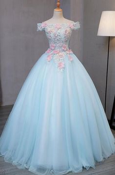 Swan Bathroom, Prom Dresses Lace Sleeves, Sky Blue Prom Dress, Sweet 16 Dress, Dress Quinceanera, Formal Prom Dresses Long, Long Formal Gowns, Pink Wedding Dresses, Color Rush