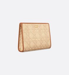 30 Montaigne Dea Pouch Natural Cannage Raffia | DIOR Dior Book, Dior Book Tote, The Pouch, Cd, Hand Weaving, Dior, Pouch, Design, Nature