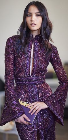 Zuhair Murad GORGEOUS! Where can I go in this little number?? Zuhair Murad Haute Couture, Looks Street Style, Zuhair Murad, Looks Chic, Gorgeous Gowns, Beautiful Gowns, Couture Dresses, Shades Of Purple