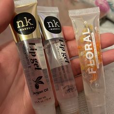 Lip Gloss Clear Never Used Nk Lip Gloss Clear, Lip Glosses Aesthetic, 90s Lip Gloss, Nk Lip Gloss, Nk Makeup, Lip Gloss Aesthetic, Lip Gloss Clear, Lip Gloss Bundle, Lips Essentials