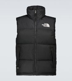 North Face Puffer Jacket Outfit, Nuptse Vest, Doudoune The North Face, Northface Puffer, The North Face 1996 Retro Nuptse, The North Face 1996, North Face 1996, North Face Outfits, The North Face Puffer