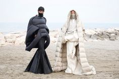 Avant Garde Photography, Tire Swings, Louis Kahn, Casual Attire For Women, Iris Van Herpen, Rei Kawakubo, Gareth Pugh, Better Homes And Garden, Cycling Fashion