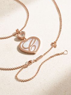 Chopard Happy Hearts, Red Stone Necklace, Chopard Jewelry, Pearl And Diamond Necklace, Gold Pearl Necklace, Happy Heart, Long Pendant Necklace, Pearl Pendant Necklace, Long Pendant