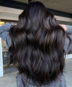 Dark Brown Hair With Highlights, Cinnamon Hair, Highlights Ideas, Hair With Highlights, Brown Hair Looks, Hair Adviser