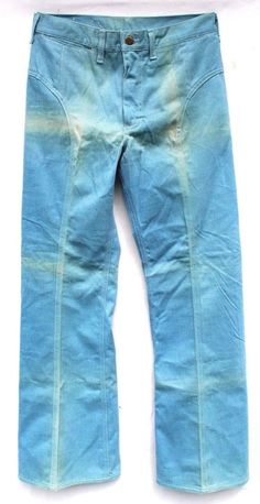 Authentic Vtg 1970’s Women's LEE Hippie Olympiad Bell Bottom Denim Jeans W/ Tags VERY RARE 100% TRUE AUTHENTIC VINTAGE LEE JEANS Condition: New Old Stock (See Photos For More On Condition)  Waist: 30 - Inseam: Long  CHECK OUT MY OTHER SIZES FOR SALE  (BIN F6) Back To School Fashion, Fun Crochet, Denim Patches, Boy Tees, Lee Jeans, Bell Bottom, School Fashion, Vintage Jeans, Short Girls