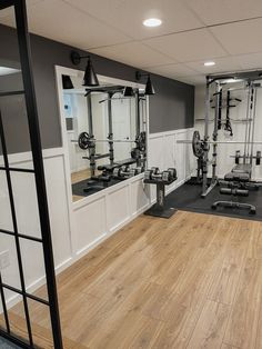 the gym is clean and ready for people to use it as an exercise center,