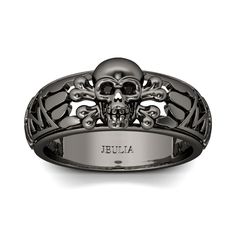 JEULIA Spooky Cool Black Diamond Skull Ring For Women Sterling Silver Black Rings Men, Gothic Wedding Rings, Unusual Wedding Rings, Skull Wedding Ring, Gothic Engagement Ring, Skull Engagement Ring, Sterling Silver Skull Rings, Diamond Skull, Skull Rings