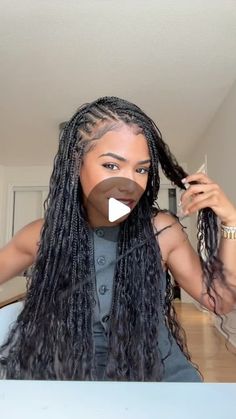 Des on Instagram: "sorry this took so long but heres the braid inspo /details so your braider can recreate this look on you!!!🫶🏽braids by: @knotlessgang 🫶🏽 #fulanibraids #curlyhair #knotlessbraids" Boho Bob, Braiding Ideas, Natural Hair Pictures, Hairstyle Braid, Hair Tricks, Long Ponytail, Weave Ponytail Hairstyles, Weave Ponytail, Runway Hair