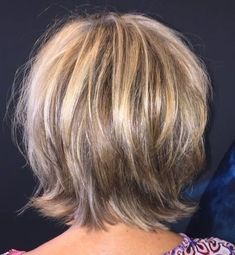 Choppy Bob Hairstyles For Fine Hair, Shaggy Short Hair, Easy Hair Cuts, Layered Haircuts For Medium Hair, Choppy Bob Hairstyles, Chin Length Hair, Hair Inspiration Short, Messy Short Hair, Short Layered