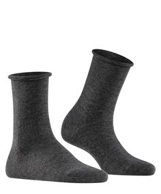 These socks guarantee a pleasantly fresh feeling on the skin thanks to the use of soft, skin-flattering TENCEL™ Lyocell. The FALKE Active Breeze not only offers great wearing comfort, but is also made of a sustainable FALKE - WE CARE - yarn composition. TENCEL™ Lyocell is a biodegradable fibre obtained from sustainably grown, FSC-certified eucalyptus wood. The cultivation of eucalyptus trees does not depend on artificial irrigation and fertilisation and is much more resource-efficient than the c Fresh Feeling, High Level, Yorkie, Socks Women, Knitting Socks, Crew Socks, Biodegradable Products, Perfect Fit, Nordstrom