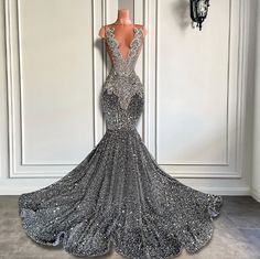 Sexy Long Sparkly Prom Dresses 2023 Sheer O-neck Classy Prom, Vintage Long Dress, Senior Prom Dresses, Classy Prom Dresses, Sequins Dress, Evening Party Gowns