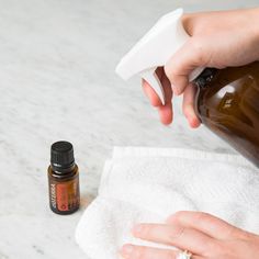 You can clean your granite or marble finished countertop both naturally and safely. Doterra Cleaning Recipes, Essential Oil Cleaning Recipes, Doterra Cleaning, Natural Cleaning Products Diy, How To Clean Granite, Homemade Cleaning Supplies, Diy Cleaning Products Recipes, Doterra Essential Oils Recipes, Essential Oils Cleaning