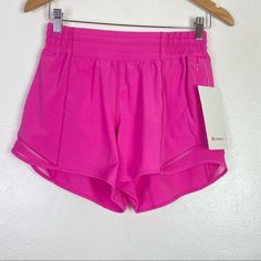 Nwt 2022 Lululemon Women's Hotty Hot Hr High Rise Short 4" Lined Sz 6 Sonic Pink Sold Out Online Style Lw7aw7t Sonic Pink Size 6 Waist 13' Laying Flat Rise12" Inseam 4" Nwt H59-52122 Sisters Room, Lulu Shorts, Light Pink Shorts, Lululemon Hotty Hot Shorts, Preppy Clothes, Clothes Jewelry, Hotty Hot Shorts, Cute Lazy Day Outfits, Lululemon Tops