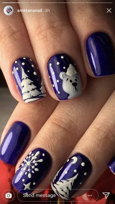 It can be anything, as long as it's holiday-themed! Xmas Nail Art, Unghie Sfumate, Fingernail Designs, Christmas Gel, Cute Christmas Nails, Christmas Nails Easy, Christmas Gel Nails, Pretty Nail Designs, Christmas Nail Art Designs