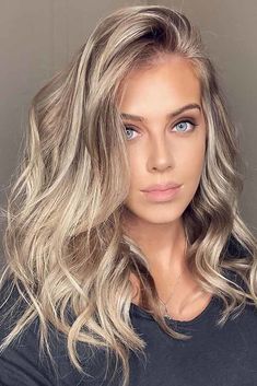 Dark Blonde Hair Color Ideas, Fall Blonde Hair Color, Fall Blonde Hair, Dark Blonde Hair Color, Dyed Blonde Hair, Fall Blonde, Blonde Hair Color Ideas, Dark Blonde Hair, Blonde Hair Looks