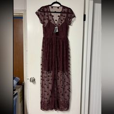 Nwt Abercrombie & Fitch Maxi Dress With See Through Embroidered Dot Overlay Brand New With Tags Attached, Perfect Condition Size: Xs Retails For $59 Summer Lace Polka Dot Dress, Short Sleeve Lace Dress For Fall, Fall Lace V-neck Maxi Dress, Swiss Dot Short Sleeve Party Dress, Short Sleeve Lace Trim Dress For Fall, Short Sleeve Swiss Dot Party Dresses, Party Dresses With Swiss Dot And Short Sleeves, Dot Overlay, Overlay Color